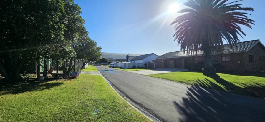 5 Bedroom Property for Sale in Franskraal Western Cape